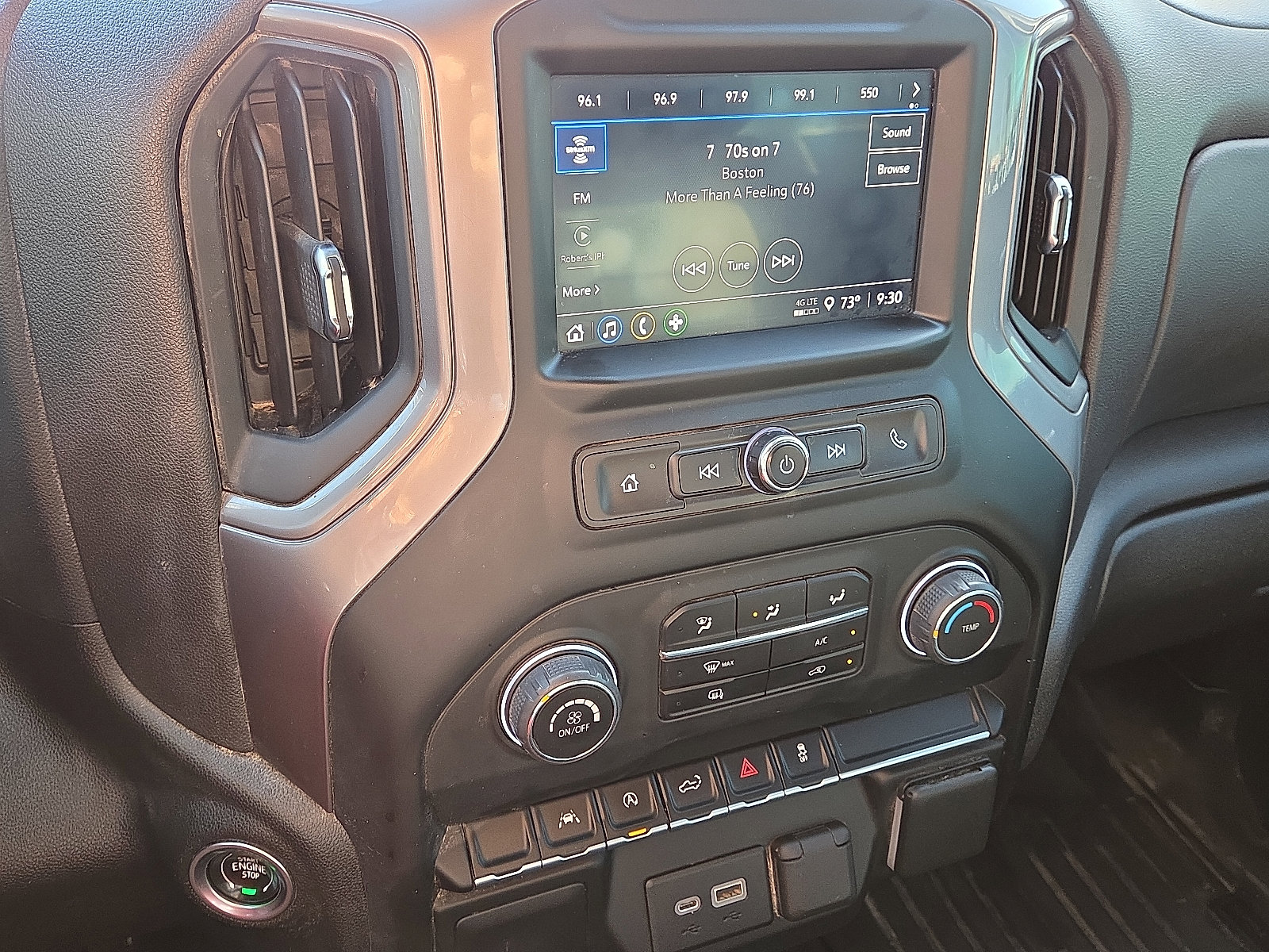 Used 2022 Chevrolet Silverado 1500 W/T w/ Trailering Package AWD/4WD image 15
