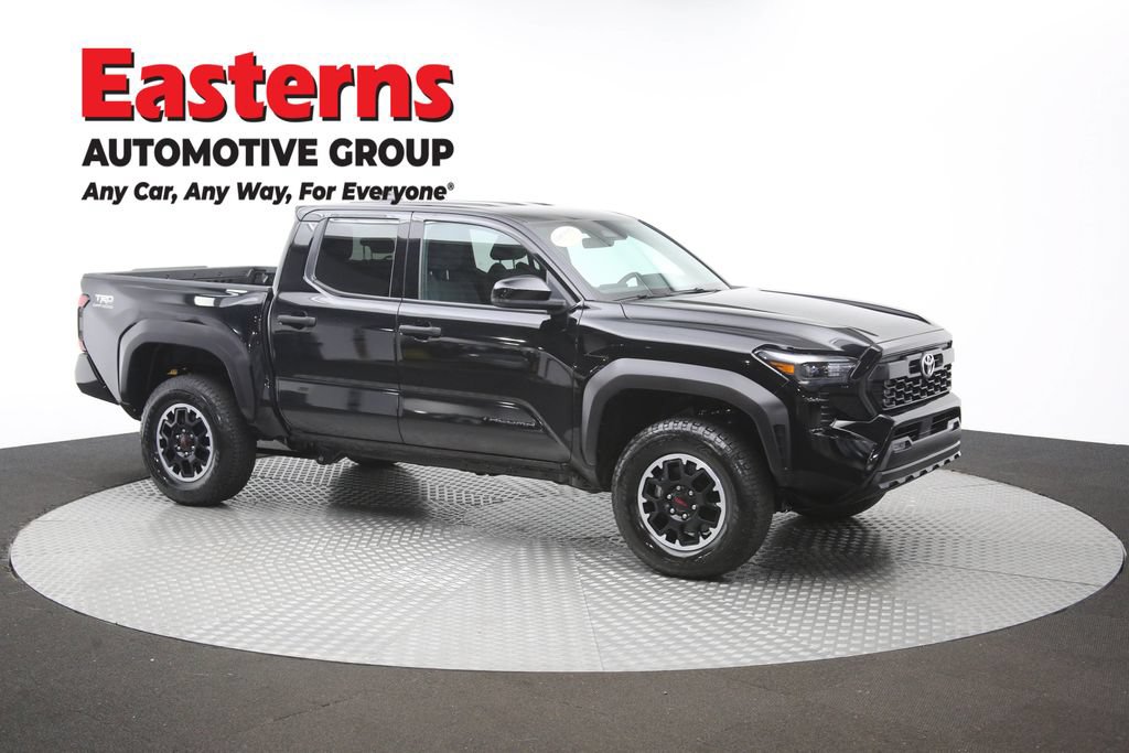 Used 2025 Toyota Tacoma TRD Off-Road AWD/4WD image 46