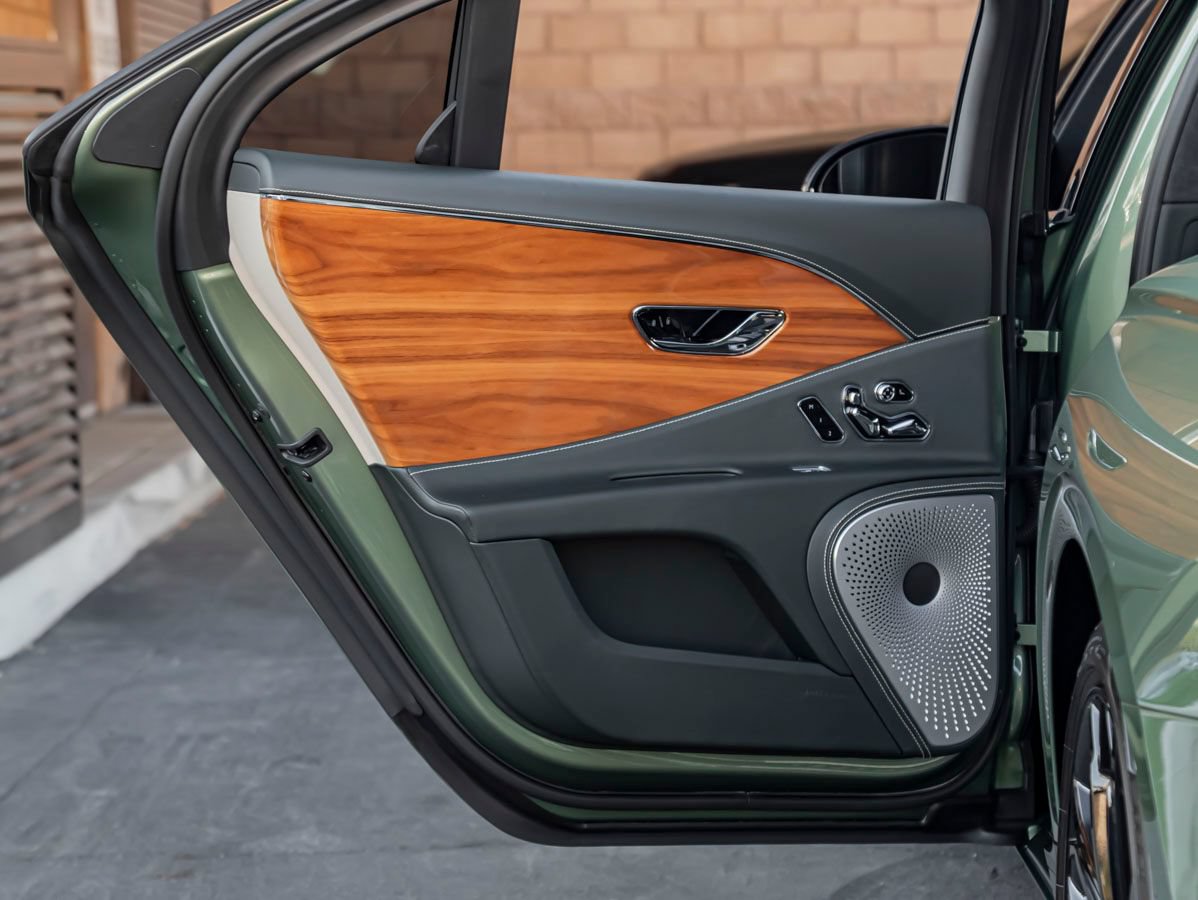 Certified 2023 Bentley Flying Spur S V8 AWD/4WD image 27