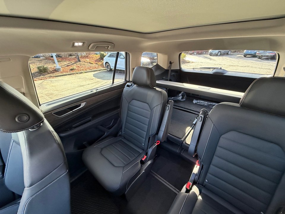 New 2026 Volkswagen Atlas SEL image 29
