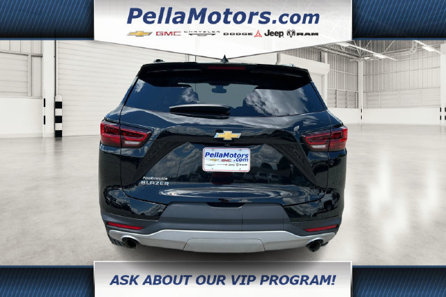 Used 2023 Chevrolet Blazer LT w/ Convenience Package FWD image 4