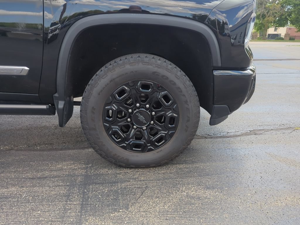 Certified 2025 Chevrolet Silverado 3500 High Country w/ High Country Premium Package AWD/4WD image 11