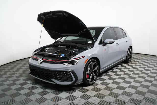 New 2026 Volkswagen GTI SE FWD image 32