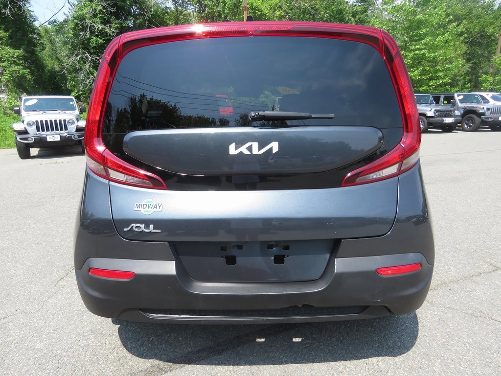 Used 2022 Kia Soul LX w/ Technology Package image 7