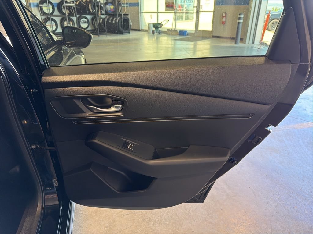 Certified 2025 Honda Accord SE image 30