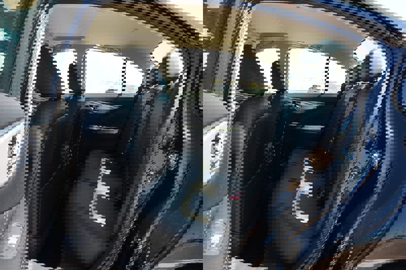 Used 2021 INFINITI Q50 Luxe image 18