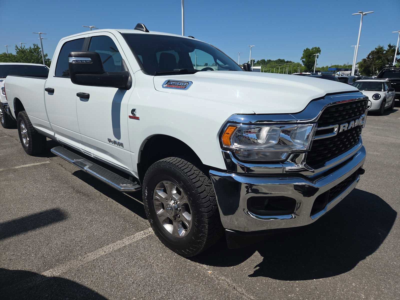 Used 2024 RAM 3500 Big Horn AWD/4WD image 1
