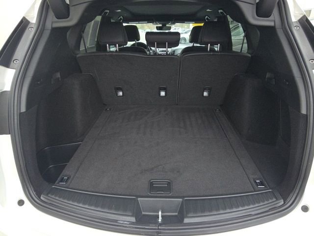 Used 2025 Acura RDX SH-AWD image 9