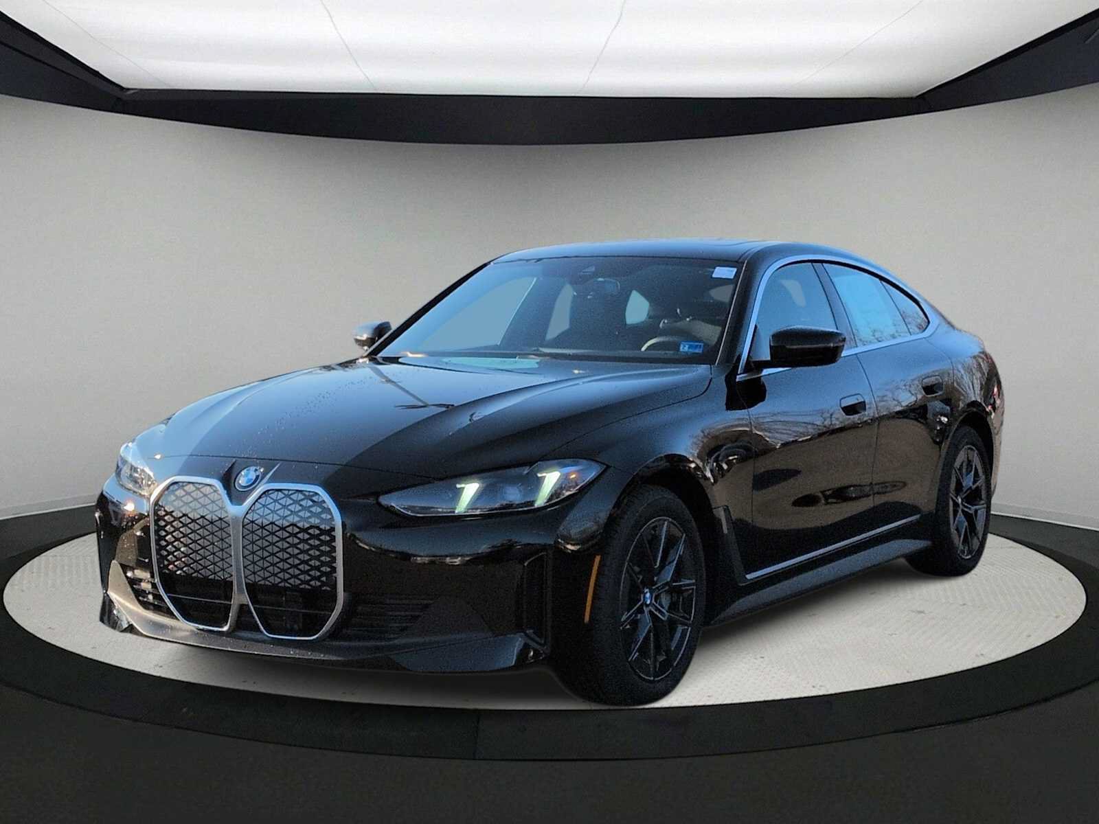 Used 2026 BMW i4 xDrive40i AWD/4WD image 4