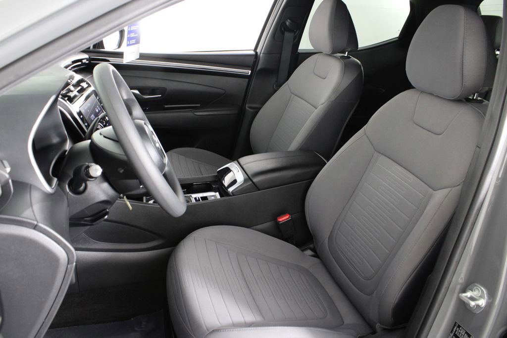 Certified 2024 Hyundai Santa Cruz SE image 19