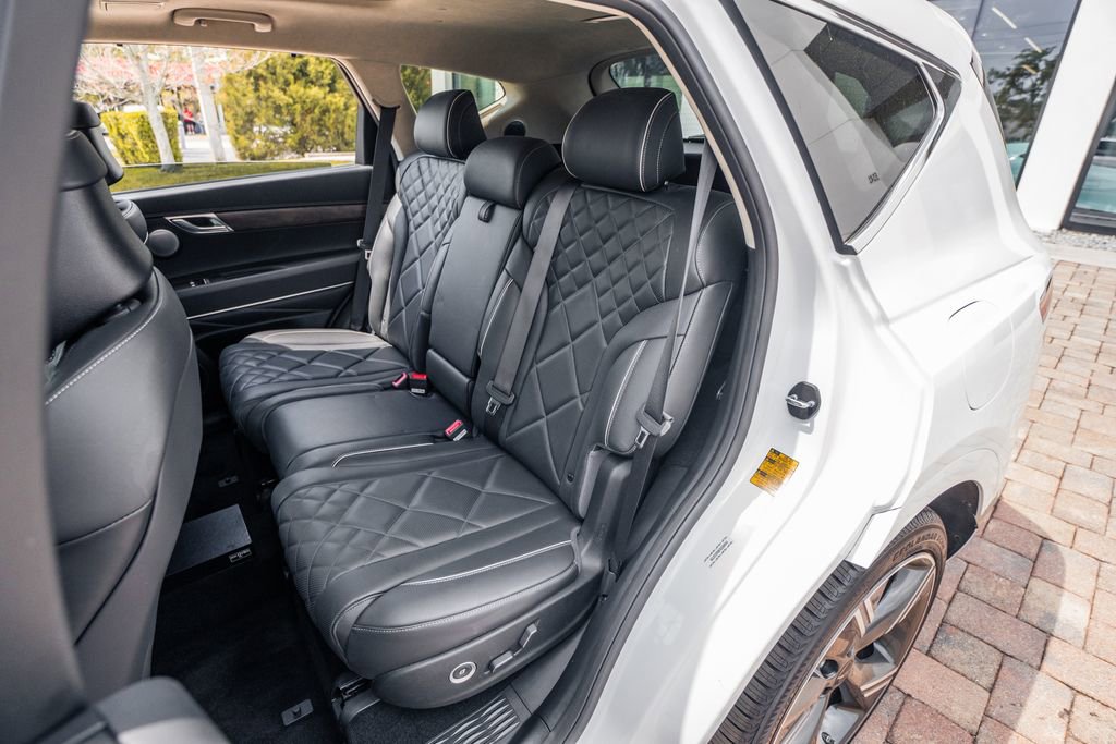 Used 2025 Genesis GV80 3.5T Prestige image 35