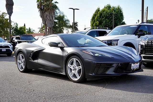 Used 2024 Chevrolet Corvette Stingray Preferred Cpe w/ Stealth Interior Trim Package RWD image 2