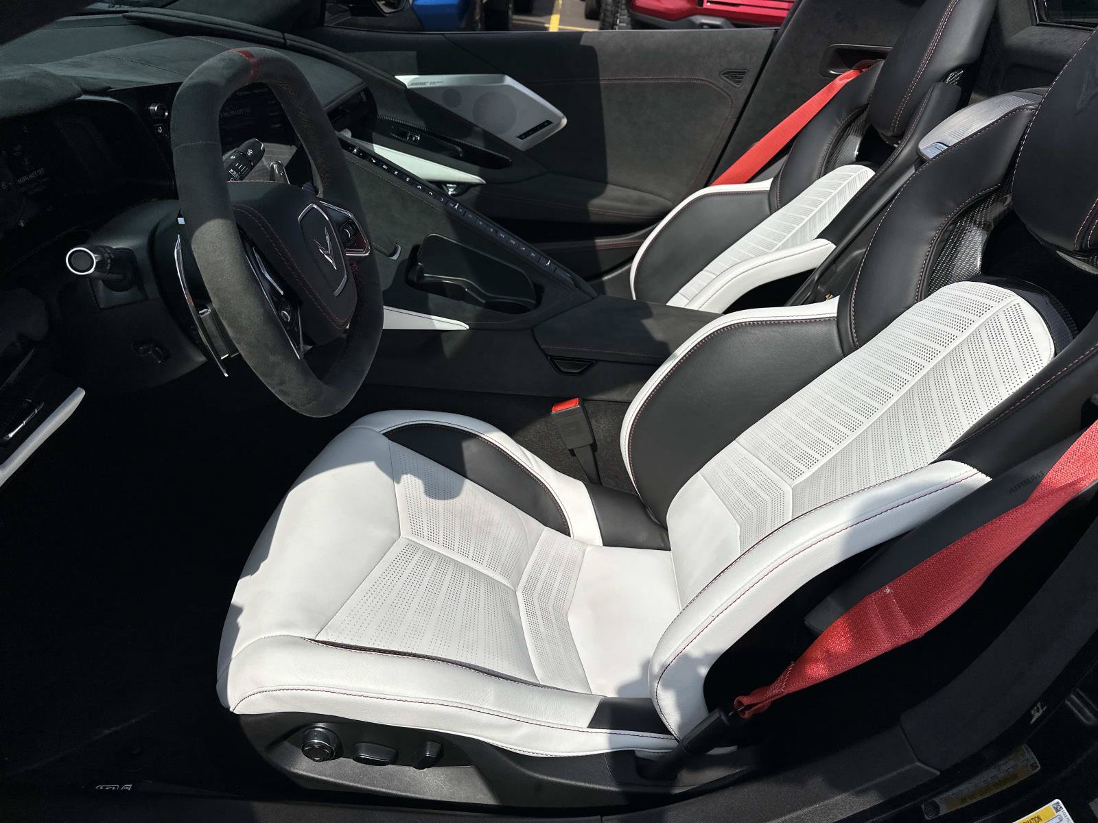 Certified 2023 Chevrolet Corvette Stingray Premium Conv RWD image 18