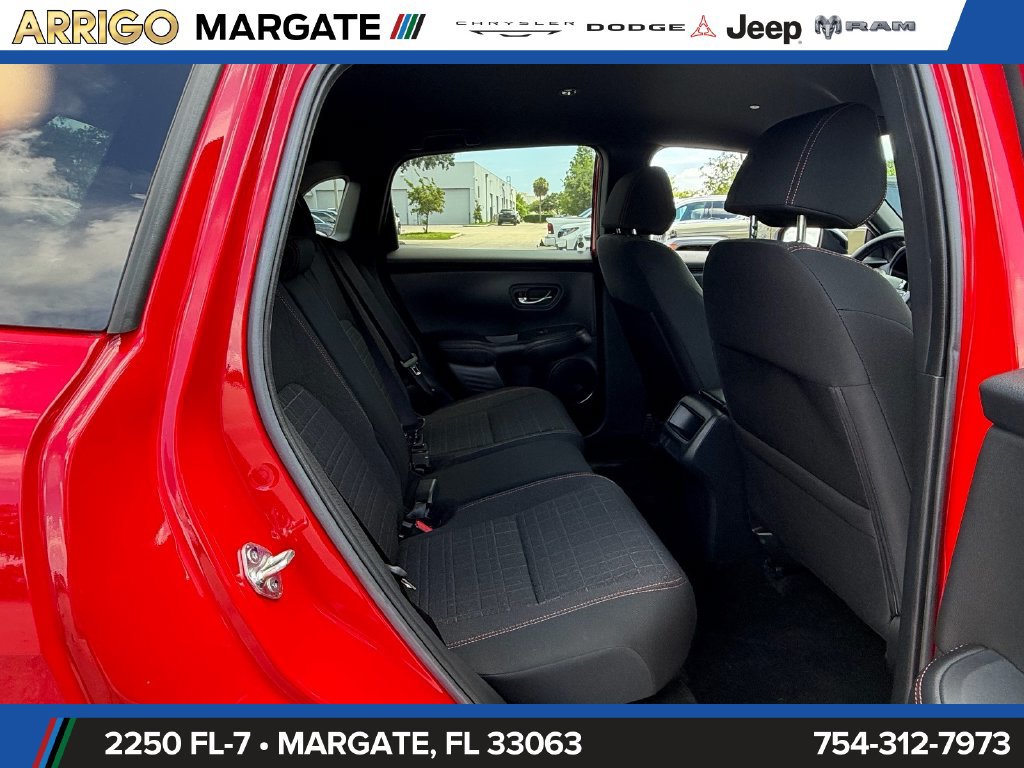 Used 2025 Honda HR-V Sport image 15