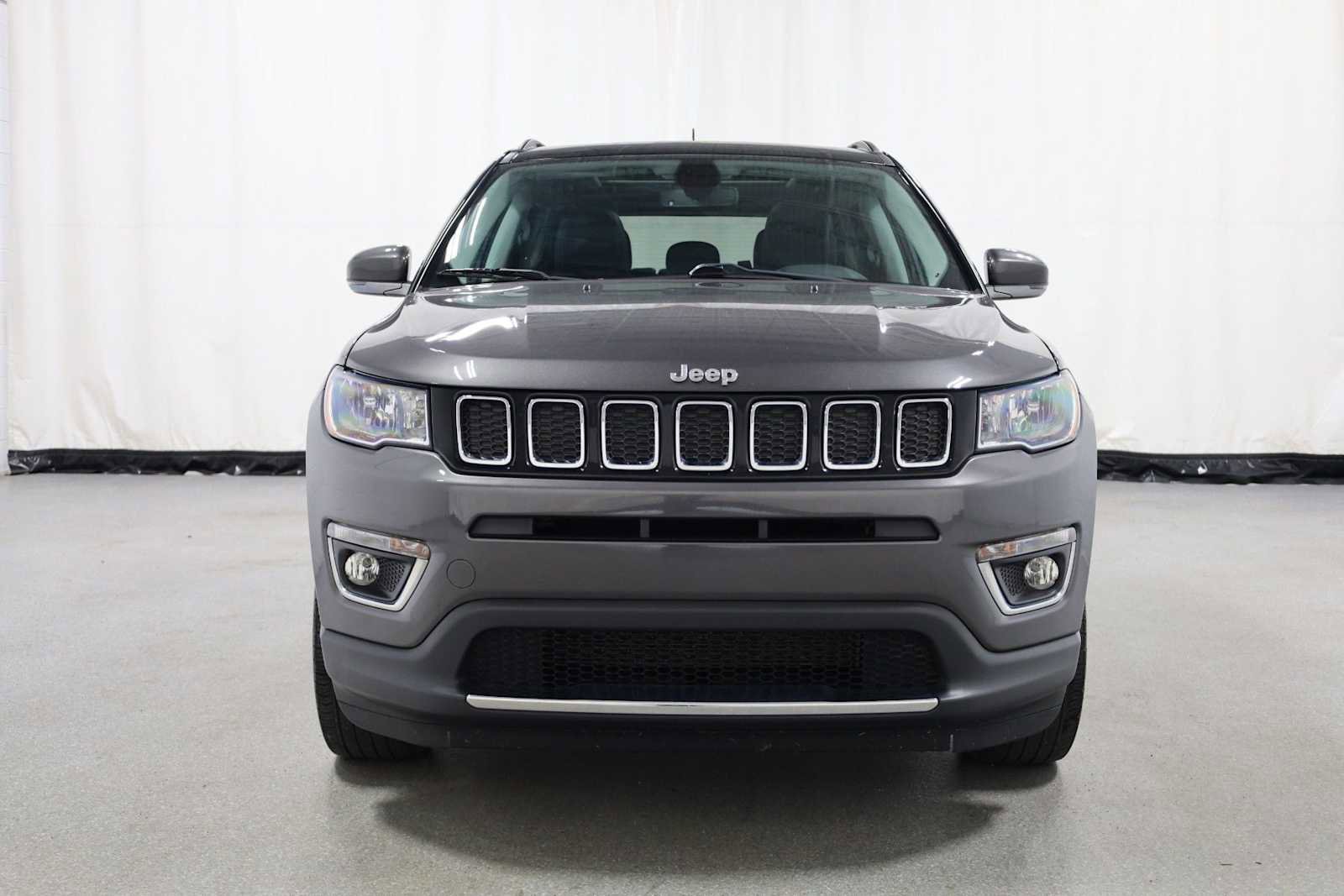 Used 2019 Jeep Compass Limited w/ Safety & Security Group AWD/4WD image 14