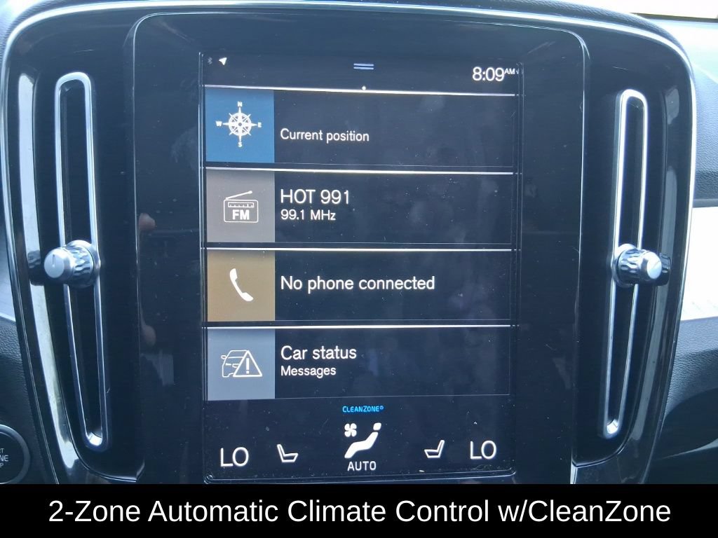 Used 2021 Volvo XC40 T5 Momentum w/ Protection Package Premier AWD/4WD image 18