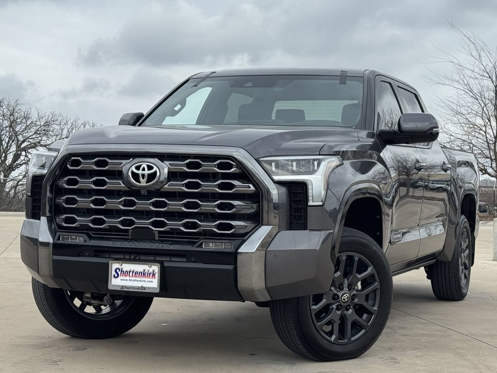 Used 2025 Toyota Tundra Platinum AWD/4WD video 2