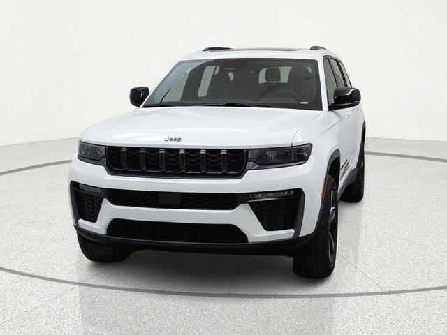New 2026 Jeep Grand Cherokee L Limited image 2