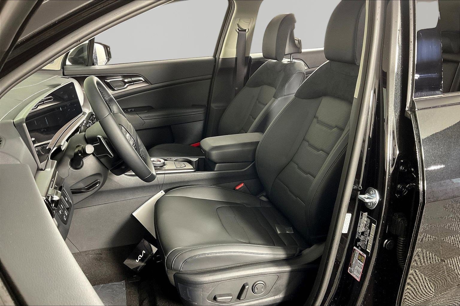 New 2026 Kia Sportage SX Prestige AWD/4WD image 17