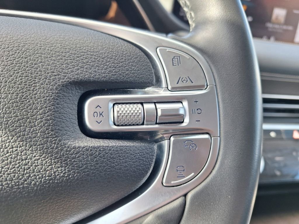 Used 2024 Genesis GV80 2.5T image 14