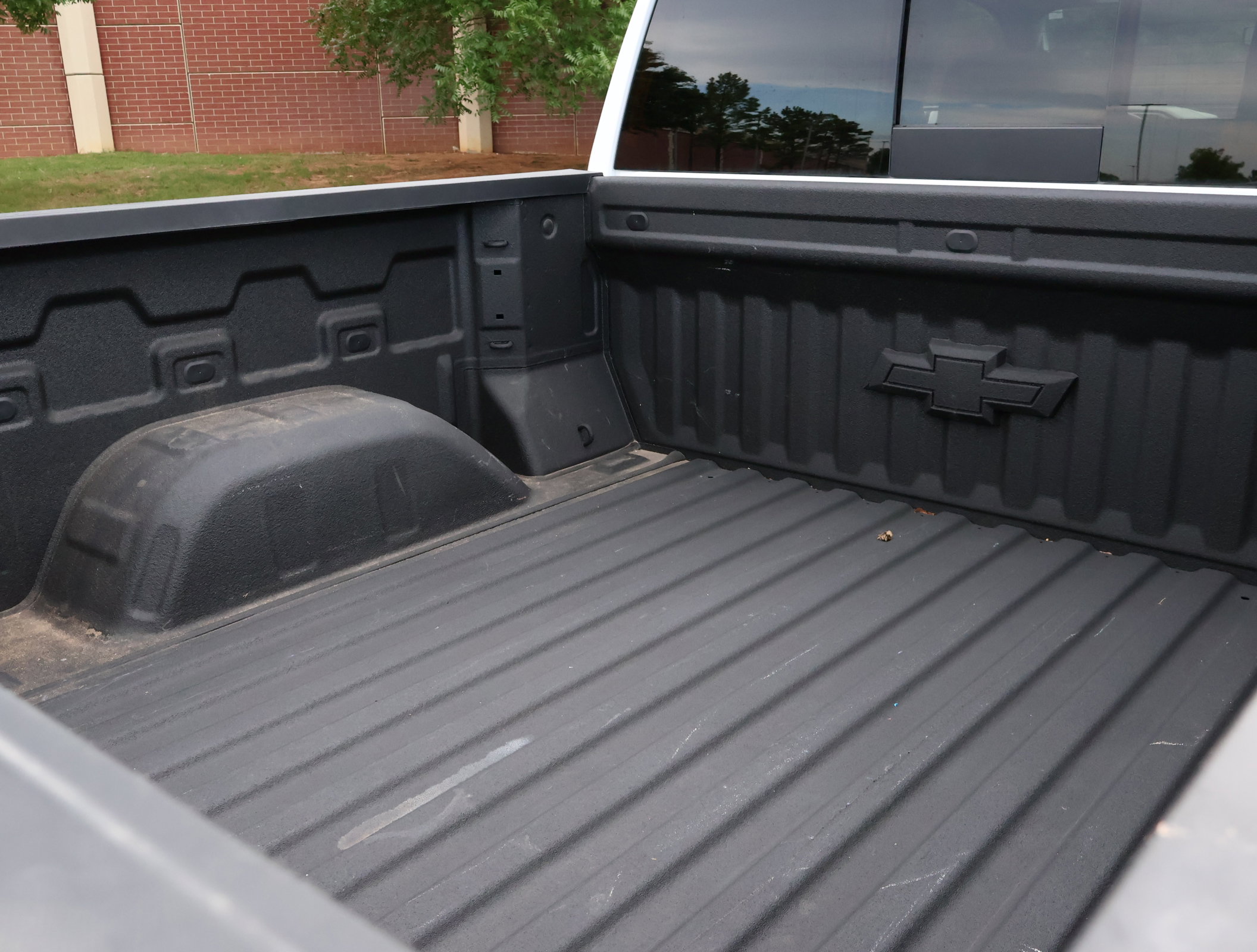 Used 2023 Chevrolet Silverado 1500 RST w/ Redline Edition AWD/4WD image 26