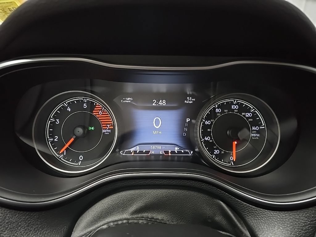 Used 2019 Jeep Cherokee Limited AWD/4WD image 22