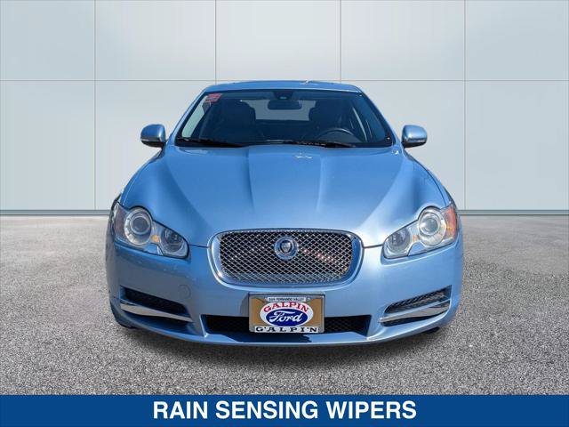 Used 2010 Jaguar XF Luxury RWD image 8
