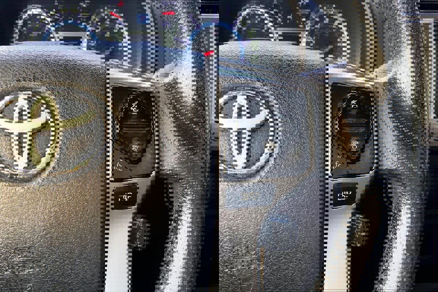 Used 2014 Toyota 4Runner SR5 Premium image 17