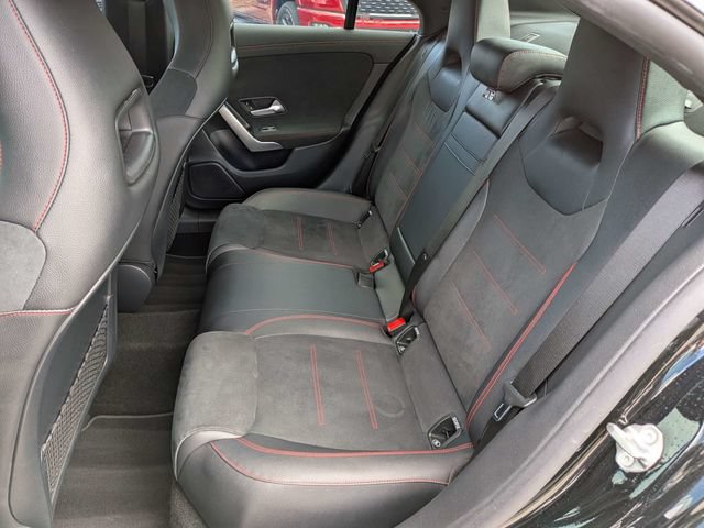 Used 2022 Mercedes-Benz CLA 35 AMG 4MATIC image 11