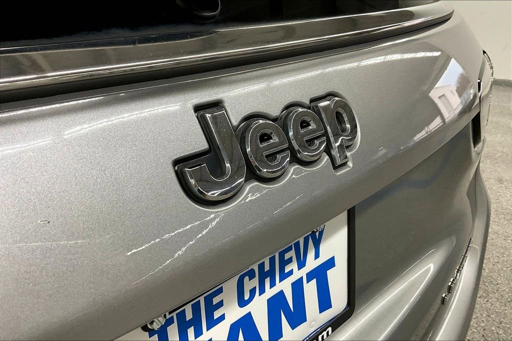 Used 2020 Jeep Compass Limited image 26