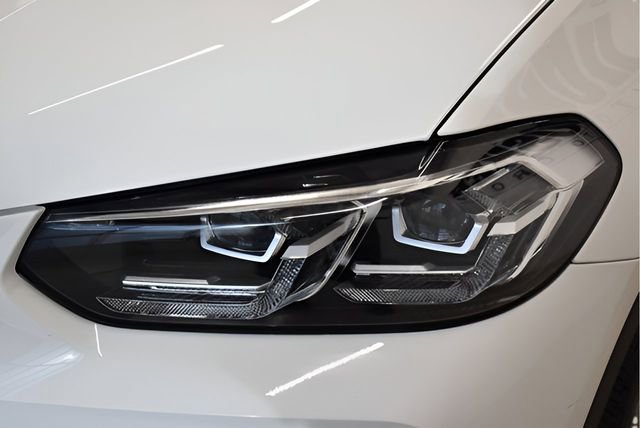 Used 2023 BMW X3 xDrive30i w/ Premium Package image 15