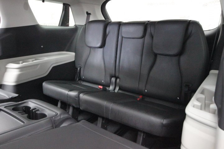 Used 2022 Kia Carnival SX image 28