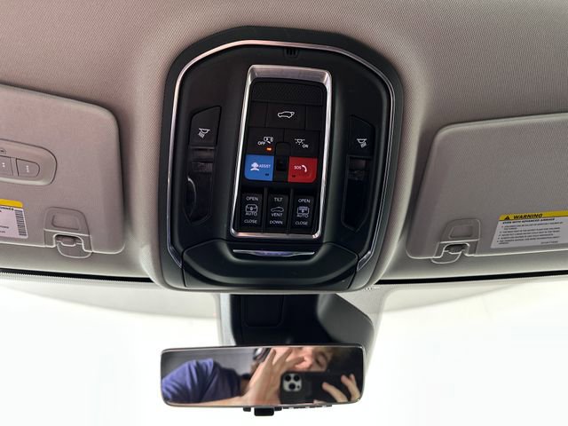 Used 2023 Jeep Grand Cherokee 30th Anniversary image 24