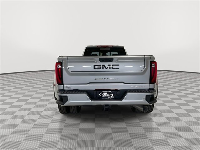 New 2026 GMC Sierra 3500 Denali Ultimate image 9