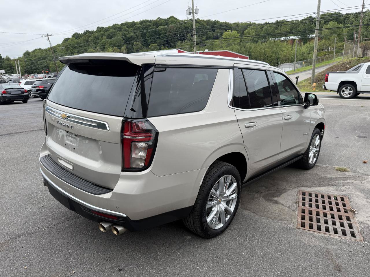 Used 2022 Chevrolet Tahoe High Country w/ Max Trailering Package AWD/4WD image 5