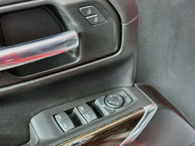 Used 2021 Chevrolet Silverado 1500 RST AWD/4WD image 19