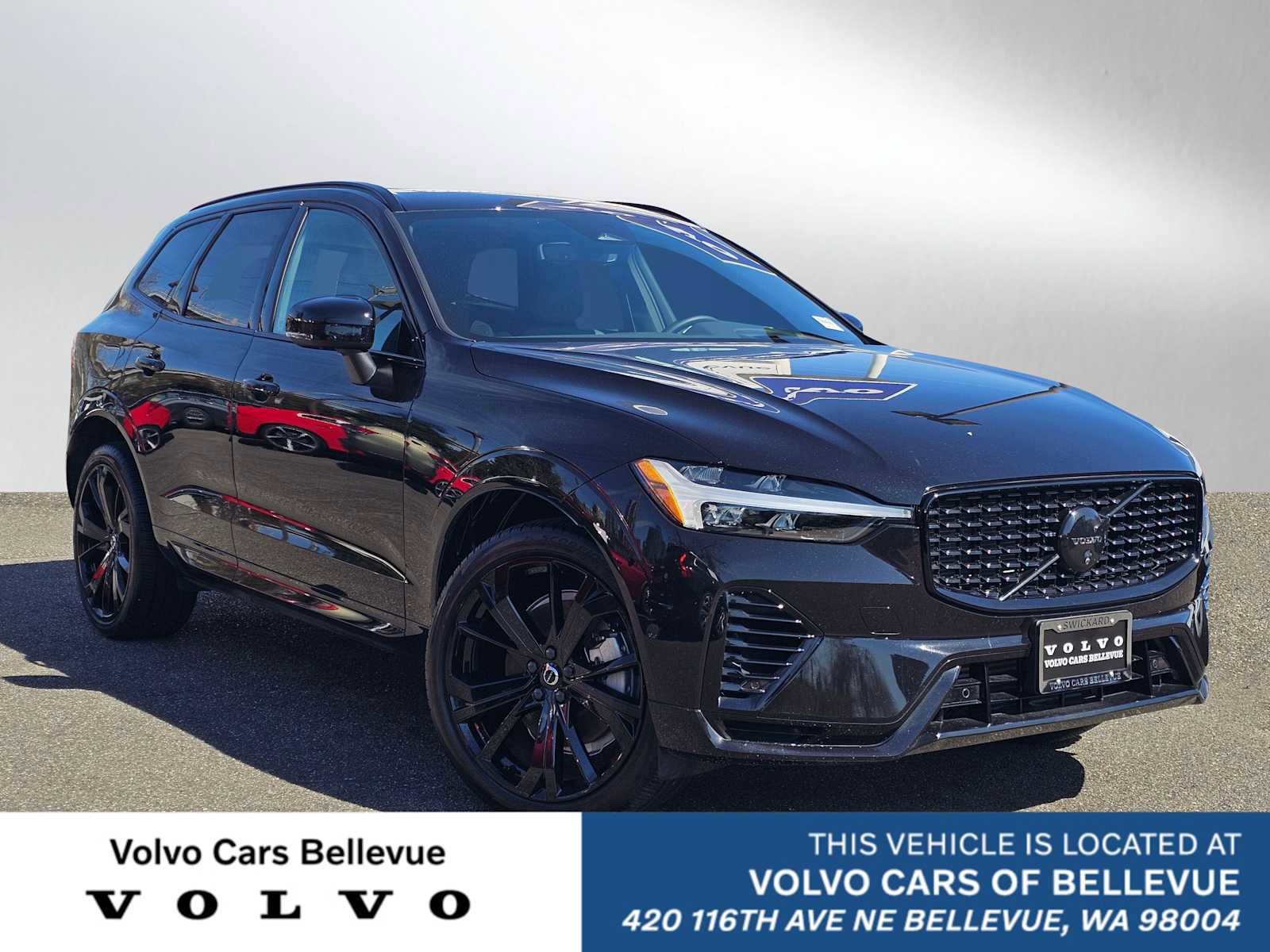 Certified 2024 Volvo XC60 T8 Ultimate w/ Protection Package Premier AWD/4WD image 1
