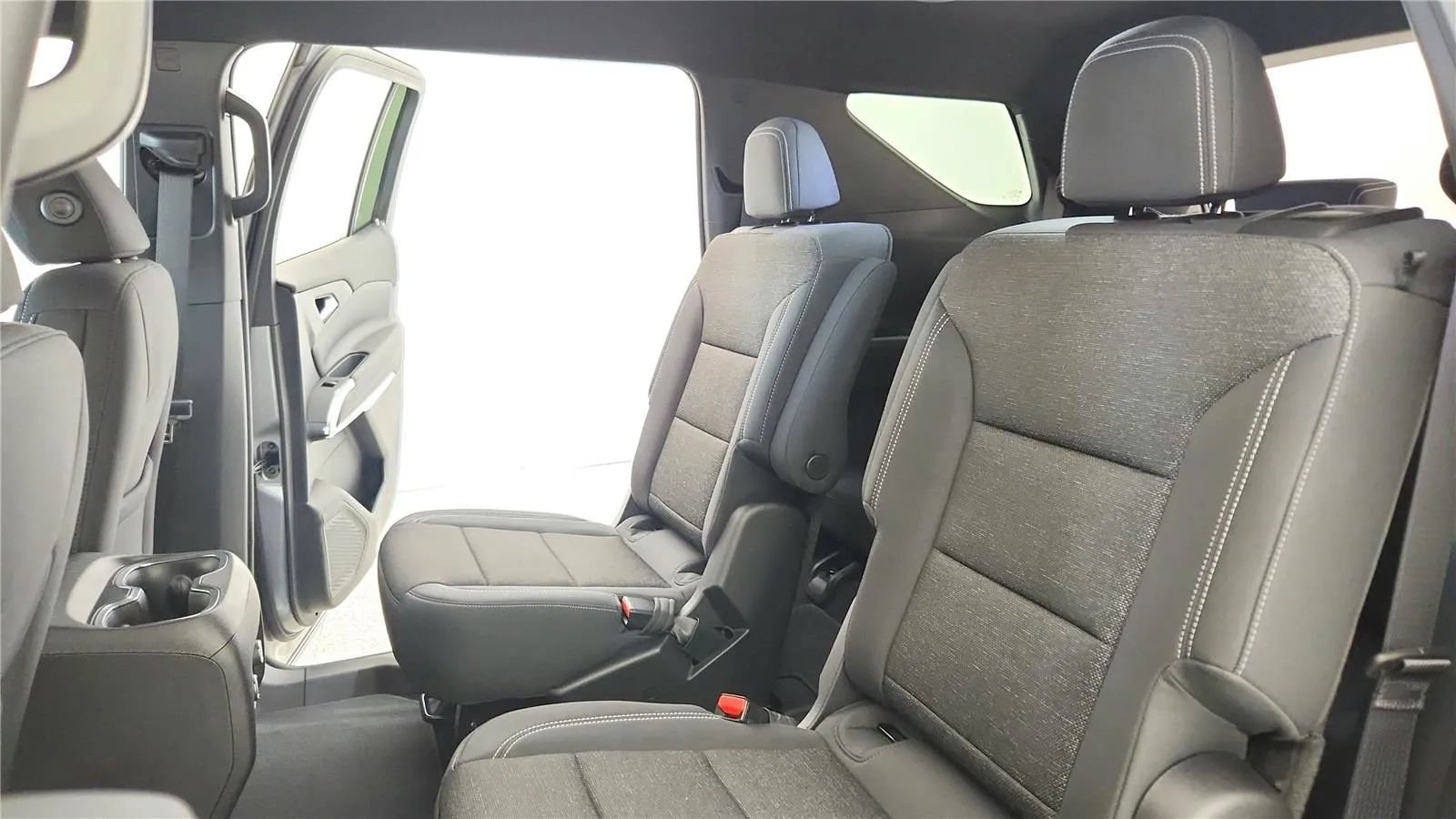 New 2026 Chevrolet Traverse LT w/ Midnight/Sport Edition AWD/4WD image 33