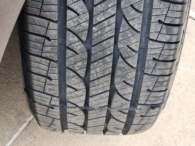 Used 2020 Ford Edge Titanium w/ Equipment Group 301A image 19