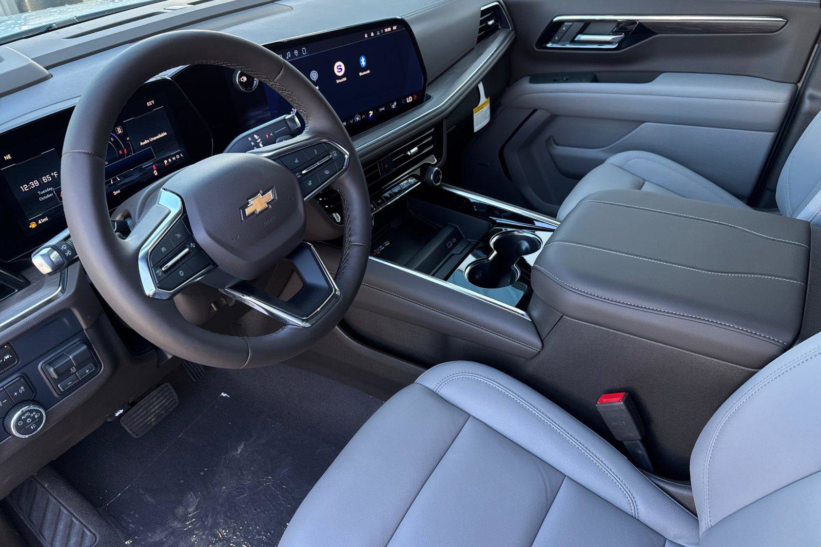 New 2026 Chevrolet Suburban LT w/ Comfort Package image 12