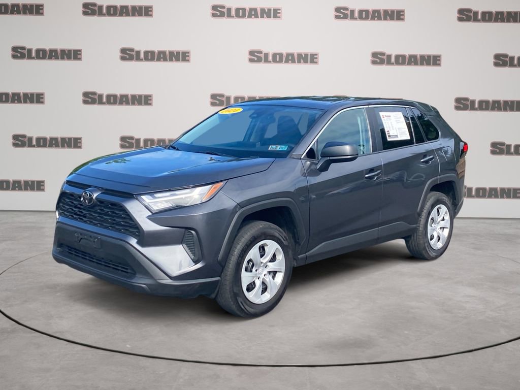Used 2024 Toyota RAV4 LE AWD/4WD image 1