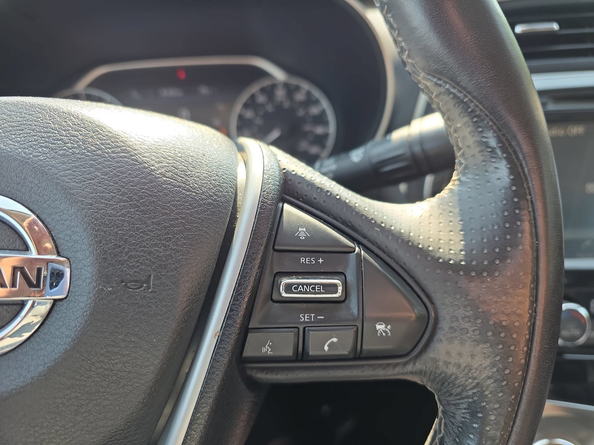Used 2018 Nissan Maxima Platinum FWD image 17