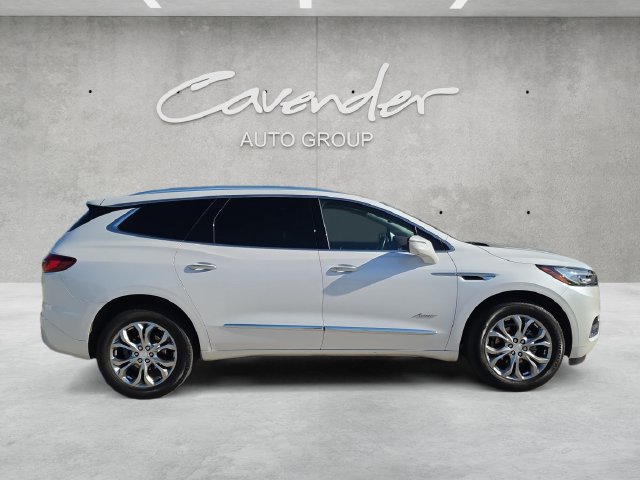 Used 2021 Buick Enclave Avenir w/ Avenir Technology Package FWD image 17