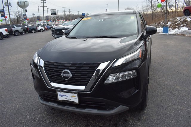 Used 2023 Nissan Rogue SV image 7