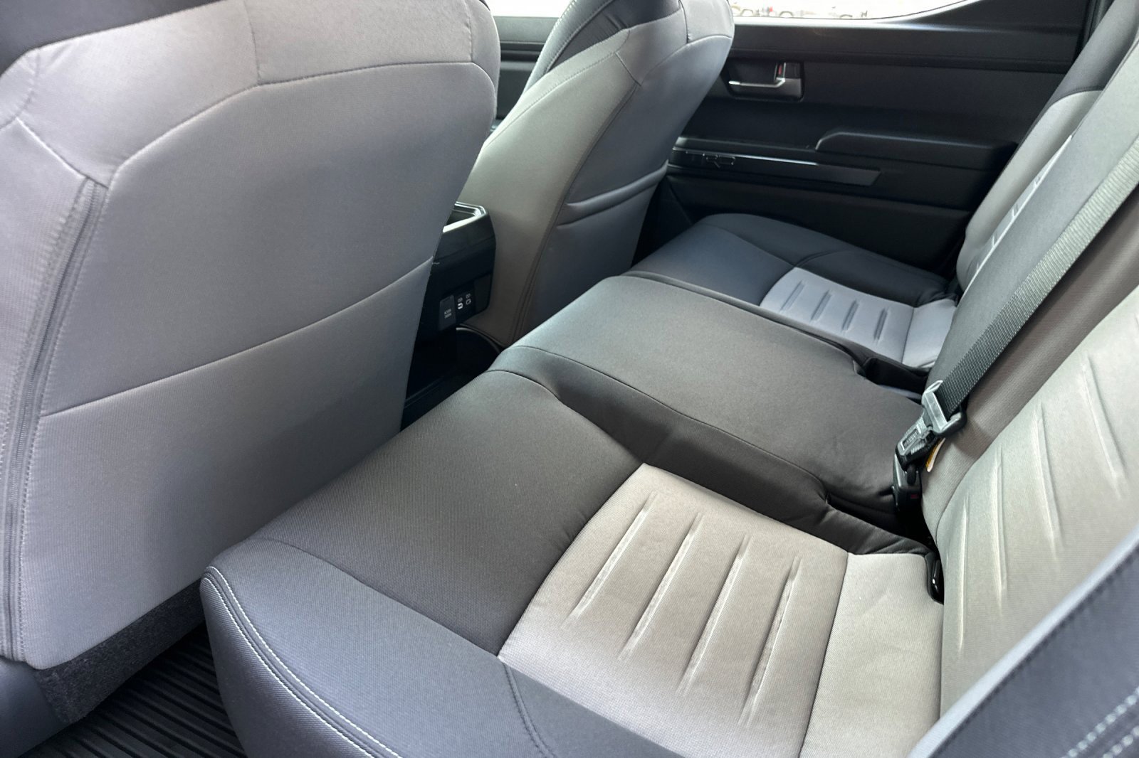 New 2025 Toyota Tacoma TRD Off-Road image 12