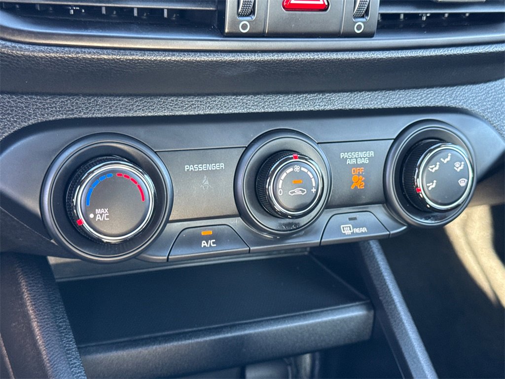 Used 2024 Kia Forte LXS image 27