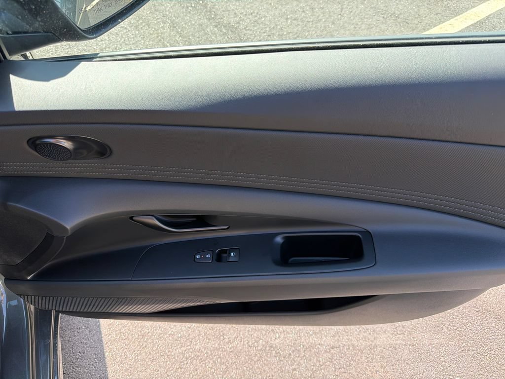 New 2026 Hyundai Elantra Sport FWD image 15