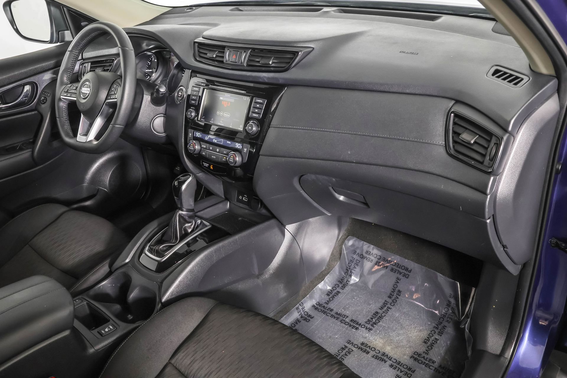 Used 2019 Nissan Rogue SV image 43