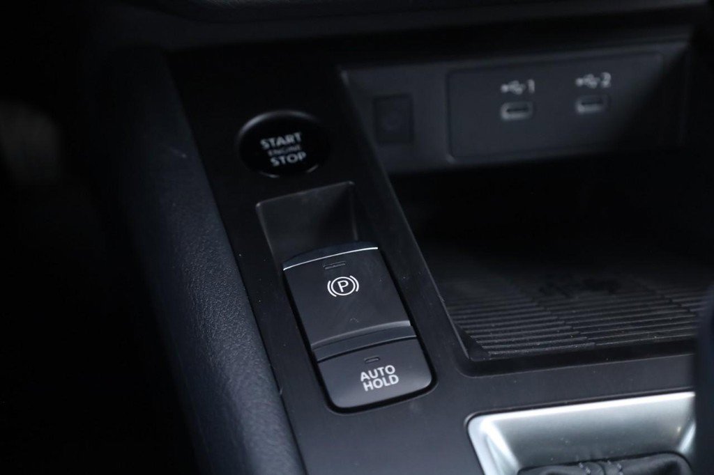 New 2026 Nissan Kicks SV w/ SV Premium Package image 18