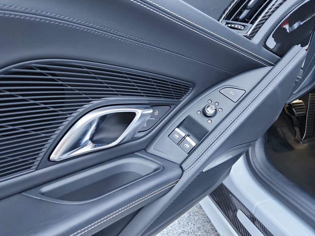 Used 2018 Audi R8 V10 plus image 17